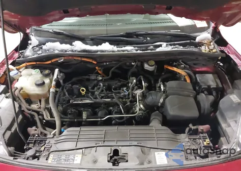 2020 Ford Escape Titanium Hybrid from USA, damaged, VIN 1FMCU9DZ6LUC03692